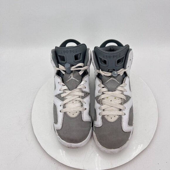 Nike Air Jordan Retro 6 Youth Size 6.5Y Women 8  CT8529-100 Cool Grey White Shoe - Picture 3 of 11